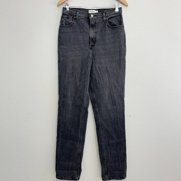 Abercrombie & Fitch 90s Straight Ultra High Rise Jeans Size 29 / 8 X Long Women' - Picture 1 of 5